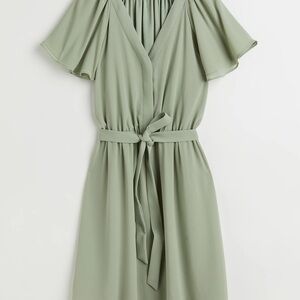 NWT V-neck chiffon dress